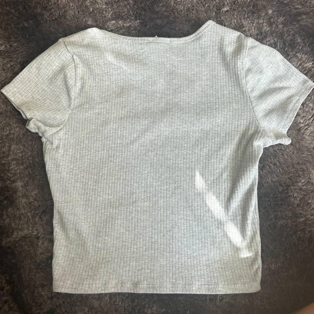 Grey Ribbed Croptop - Picture 2 of 3